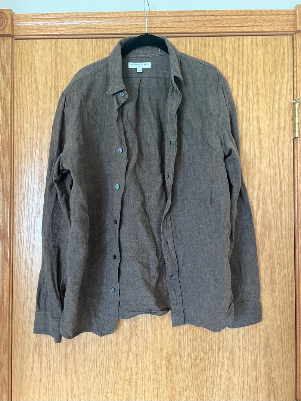 Banana Republic Men’s Brown Slim-Fit Linen Shirt